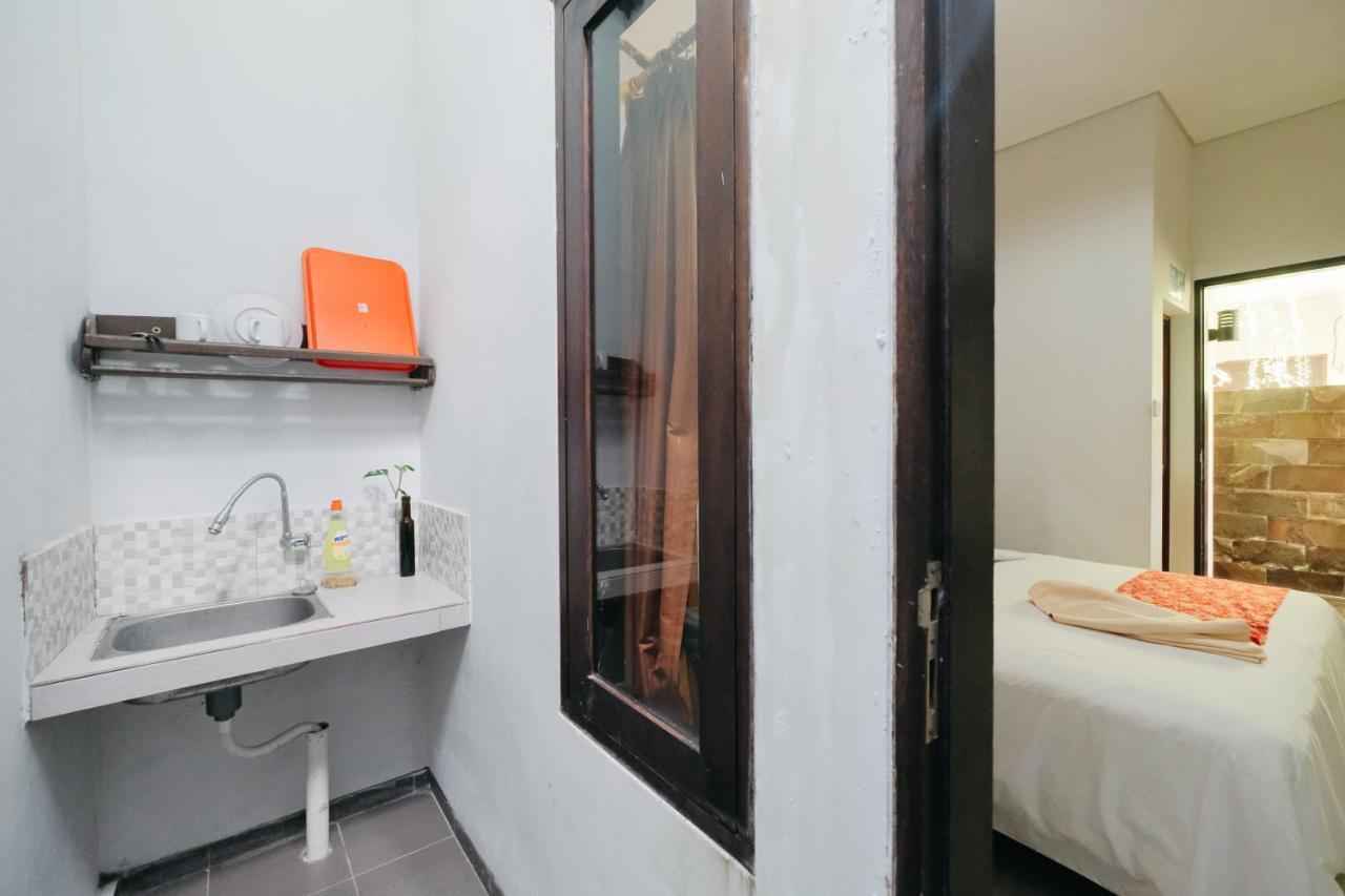 D' Tamblingan Guesthouse RedPartner Jimbaran Eksteriør billede